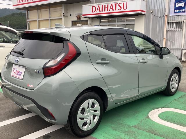 アクア G 10.5インチディスプレイオーディオナビ SDL APPLE CARPLAY 360度パノラミックビューモニター トヨタセーフティーセンス LEDヘッドランプ AC100Vアクセサリーコンセント(73枚目)