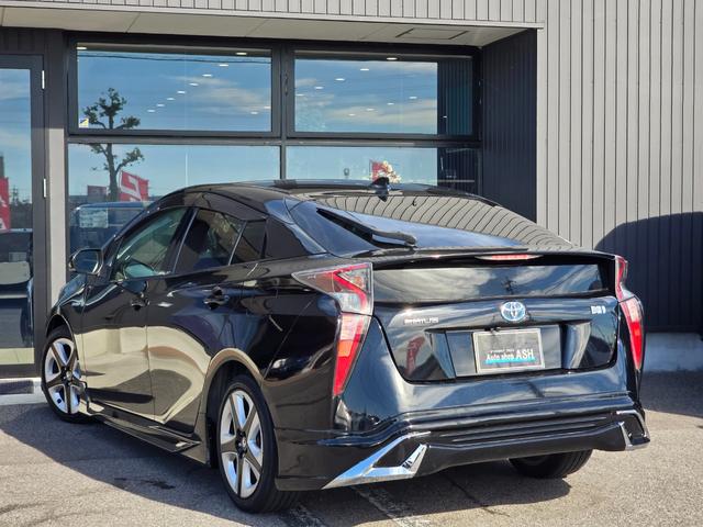 プリウス Ｓツーリングセレクション　禁煙車／第三者機関保証１年付き／モデリスタタイプエアロ／ホワイトレザーシート／地デジＴＶ／Ｂｌｕｅｔｏｏｔｈミュージック／バックカメラ／シートヒーター／ＥＴＣ／ＬＥＤヘッドランプ（28枚目）