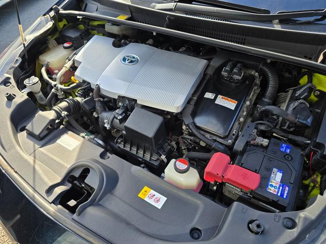 プリウス Ｓツーリングセレクション　禁煙車／第三者機関保証１年付き／モデリスタタイプエアロ／ホワイトレザーシート／地デジＴＶ／Ｂｌｕｅｔｏｏｔｈミュージック／バックカメラ／シートヒーター／ＥＴＣ／ＬＥＤヘッドランプ（41枚目）