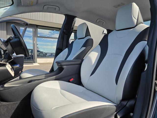 プリウス Ｓツーリングセレクション　禁煙車／第三者機関保証１年付き／モデリスタタイプエアロ／ホワイトレザーシート／地デジＴＶ／Ｂｌｕｅｔｏｏｔｈミュージック／バックカメラ／シートヒーター／ＥＴＣ／ＬＥＤヘッドランプ（55枚目）