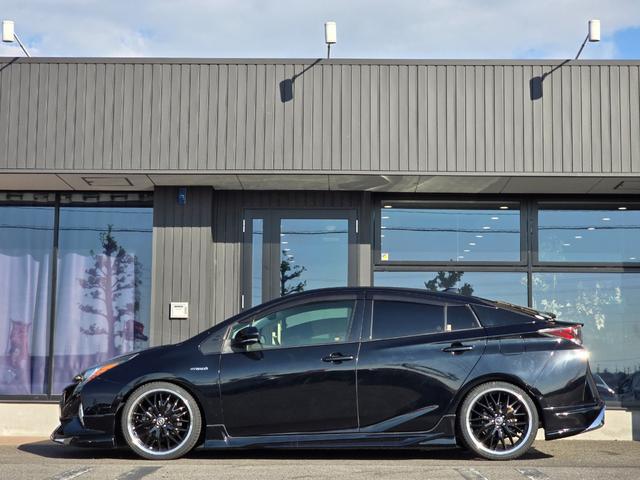 プリウス Sセーフティプラス 禁煙車/全国対応第三者機関保証1年付き/モデリスタタイプエアロ/ローダウン/19インチAW/前後コーナーセンサー/LEDヘッド/Bluetooth/バックカメラ/ETC(16枚目)