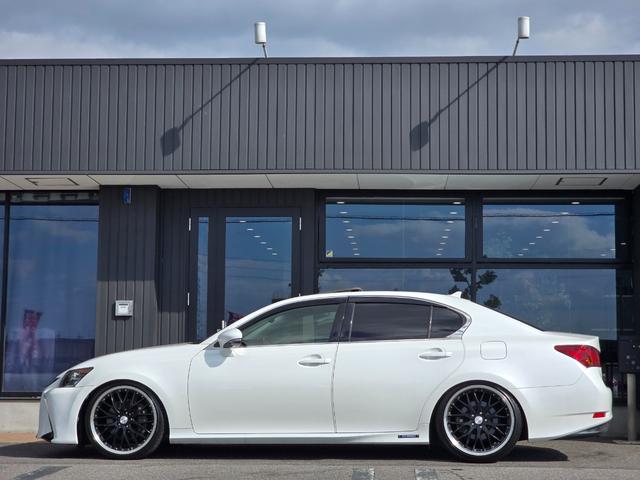 ＧＳ ＧＳ４５０ｈ　バージョンＬ　禁煙／第三者機関保証１年付き／サンルーフ／黒本革シート／ローダウン／２０インチＡＷ／ＬＥＤヘッドライト／地デジＴＶ／Ｂｌｕｅｔｏｏｔｈ／バックカメラ／前後クリアランスソナー／パワーバックドア（16枚目）