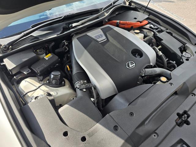 ＧＳ ＧＳ４５０ｈ　バージョンＬ　禁煙／第三者機関保証１年付き／サンルーフ／黒本革シート／ローダウン／２０インチＡＷ／ＬＥＤヘッドライト／地デジＴＶ／Ｂｌｕｅｔｏｏｔｈ／バックカメラ／前後クリアランスソナー／パワーバックドア（35枚目）