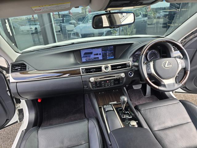 ＧＳ ＧＳ４５０ｈ　バージョンＬ　禁煙／第三者機関保証１年付き／サンルーフ／黒本革シート／ローダウン／２０インチＡＷ／ＬＥＤヘッドライト／地デジＴＶ／Ｂｌｕｅｔｏｏｔｈ／バックカメラ／前後クリアランスソナー／パワーバックドア（37枚目）