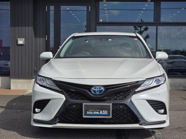 カムリ WS 禁煙/全国対応第三者機関保証1年付き/TRDフルエアロ/TRDアルミ/LEDヘッドライト/ブラックハーフレザーシート/メーカーOPナビ/フルセグ/Bluetooth/前後コーナーセンサー(4枚目)