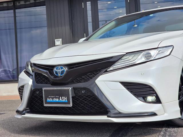 カムリ WS 禁煙/全国対応第三者機関保証1年付き/TRDフルエアロ/TRDアルミ/LEDヘッドライト/ブラックハーフレザーシート/メーカーOPナビ/フルセグ/Bluetooth/前後コーナーセンサー(8枚目)