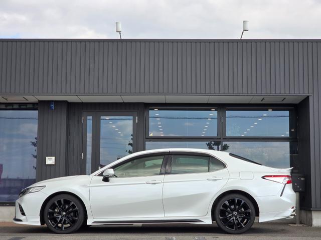 カムリ WS 禁煙/全国対応第三者機関保証1年付き/TRDフルエアロ/TRDアルミ/LEDヘッドライト/ブラックハーフレザーシート/メーカーOPナビ/フルセグ/Bluetooth/前後コーナーセンサー(17枚目)