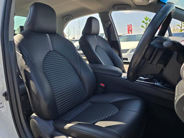 カムリ WS 禁煙/全国対応第三者機関保証1年付き/TRDフルエアロ/TRDアルミ/LEDヘッドライト/ブラックハーフレザーシート/メーカーOPナビ/フルセグ/Bluetooth/前後コーナーセンサー(19枚目)