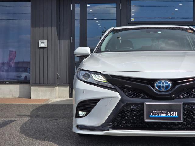 カムリ WS 禁煙/全国対応第三者機関保証1年付き/TRDフルエアロ/TRDアルミ/LEDヘッドライト/ブラックハーフレザーシート/メーカーOPナビ/フルセグ/Bluetooth/前後コーナーセンサー(34枚目)