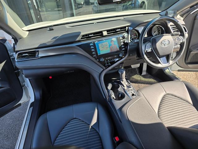 カムリ WS 禁煙/全国対応第三者機関保証1年付き/TRDフルエアロ/TRDアルミ/LEDヘッドライト/ブラックハーフレザーシート/メーカーOPナビ/フルセグ/Bluetooth/前後コーナーセンサー(39枚目)