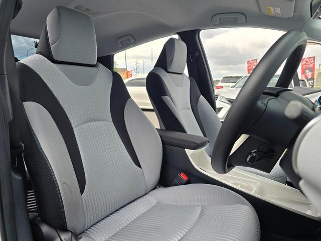 プリウス A 禁煙/1第三者機関保証1年付き/フルエアロ/ヘッドアップディスプレイ/前後コーナーセンサー/地デジTV/Bluetooth/バックカメラ/LEDヘッド/オートハイビーム/ブラインドスポットモニター(63枚目)