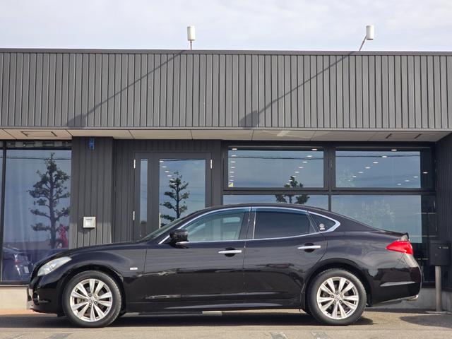 フーガ ２５０ＧＴ　Ａパッケージ　禁煙車／ブラックハーフレザーシート／パワーシート／地デジフルセグＴＶ／Ｂｌｕｅｔｏｏｔｈミュージック／バックカメラ／ＥＴＣ／スマートキー／プッシュスタート／クルコン（25枚目）