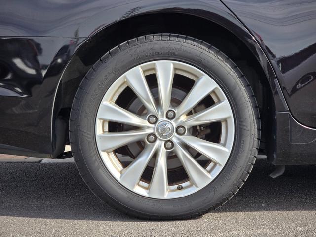 フーガ ２５０ＧＴ　Ａパッケージ　禁煙車／ブラックハーフレザーシート／パワーシート／地デジフルセグＴＶ／Ｂｌｕｅｔｏｏｔｈミュージック／バックカメラ／ＥＴＣ／スマートキー／プッシュスタート／クルコン（34枚目）