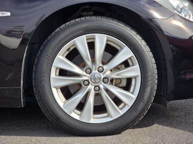 フーガ ２５０ＧＴ　Ａパッケージ　禁煙車／ブラックハーフレザーシート／パワーシート／地デジフルセグＴＶ／Ｂｌｕｅｔｏｏｔｈミュージック／バックカメラ／ＥＴＣ／スマートキー／プッシュスタート／クルコン（35枚目）