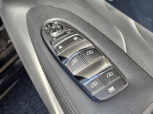 フーガ ２５０ＧＴ　Ａパッケージ　禁煙車／ブラックハーフレザーシート／パワーシート／地デジフルセグＴＶ／Ｂｌｕｅｔｏｏｔｈミュージック／バックカメラ／ＥＴＣ／スマートキー／プッシュスタート／クルコン（54枚目）