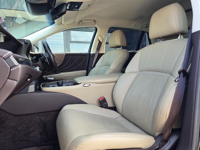 LS LS500 Iパッケージ 全国対応第三者機関保証1年付き/車検整備付き/LEDヘッドランプ/オプション20インチAW/本革シート/シートヒーター/ベンチレーション/全方位カメラ/フルセグTV/Bluetooth/ETC(6枚目)