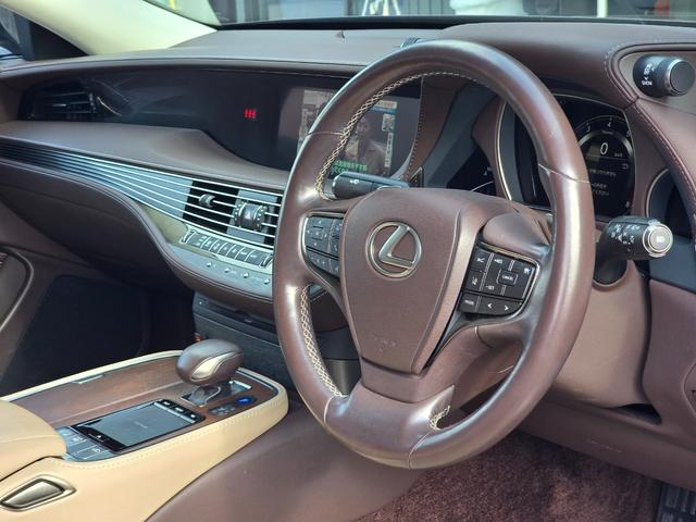LS LS500 Iパッケージ 全国対応第三者機関保証1年付き/車検整備付き/LEDヘッドランプ/オプション20インチAW/本革シート/シートヒーター/ベンチレーション/全方位カメラ/フルセグTV/Bluetooth/ETC(45枚目)