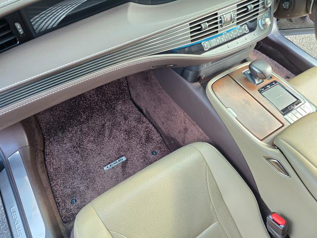 LS LS500 Iパッケージ 全国対応第三者機関保証1年付き/車検整備付き/LEDヘッドランプ/オプション20インチAW/本革シート/シートヒーター/ベンチレーション/全方位カメラ/フルセグTV/Bluetooth/ETC(76枚目)