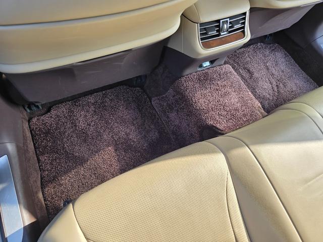 LS LS500 Iパッケージ 全国対応第三者機関保証1年付き/車検整備付き/LEDヘッドランプ/オプション20インチAW/本革シート/シートヒーター/ベンチレーション/全方位カメラ/フルセグTV/Bluetooth/ETC(77枚目)