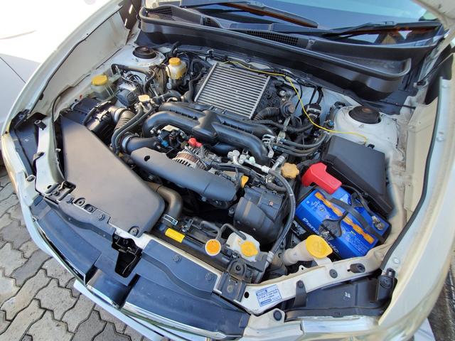 2.0GT ターボ/車検整備付/パノラマガラスルーフ/STIスポイラー/Bee.Rエアロ/ローダウン/タイヤ9部山/HKSマフラー/ハーフレザーシート/HDDナビ/内装除菌消毒/外装ポリマーコーティング(22枚目)