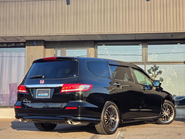 オデッセイ Mエアロパッケージ 禁煙車/車検整備付き/全方位モニター/地デジフルセグTV/スマートキー/18インチアルミホイール/HIDヘッドライト/ETC/横滑り防止装置/後席エアコン(3枚目)