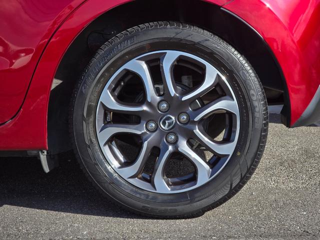 デミオ ＸＤツーリング　ディーゼルターボ／禁煙／ワンオナ／６速ＭＴ／ヘッドアップディスプレイ／Ｂｌｕｅｔｏｏｔｈ／ブラインドスポットモニター／衝突被害軽減ブレーキ／射精委逸脱警報／パーキングセンサー／ＥＴＣ／シートヒーター（37枚目）