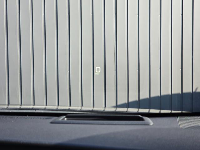 プリウス Ｓ　禁煙車／全国対応１年保証付き／フルエアロ／社外１７インチＡＷ／ヘッドアップディスプレイ／ＳＤナビ／地デジＴＶ／Ｂｌｕｅｔｏｏｔｈ／バックカメラ／衝突被害軽減ブレーキ／コーナーセンサー（7枚目）