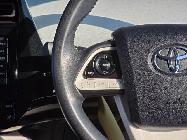 プリウス Ｓ　禁煙車／全国対応１年保証付き／フルエアロ／社外１７インチＡＷ／ヘッドアップディスプレイ／ＳＤナビ／地デジＴＶ／Ｂｌｕｅｔｏｏｔｈ／バックカメラ／衝突被害軽減ブレーキ／コーナーセンサー（46枚目）