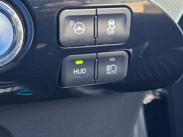 プリウス Ｓ　禁煙車／全国対応１年保証付き／フルエアロ／社外１７インチＡＷ／ヘッドアップディスプレイ／ＳＤナビ／地デジＴＶ／Ｂｌｕｅｔｏｏｔｈ／バックカメラ／衝突被害軽減ブレーキ／コーナーセンサー（57枚目）