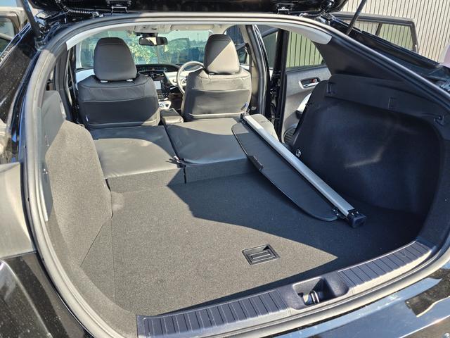 プリウス Ｓ　禁煙車／全国対応１年保証付き／フルエアロ／社外１７インチＡＷ／ヘッドアップディスプレイ／ＳＤナビ／地デジＴＶ／Ｂｌｕｅｔｏｏｔｈ／バックカメラ／衝突被害軽減ブレーキ／コーナーセンサー（66枚目）
