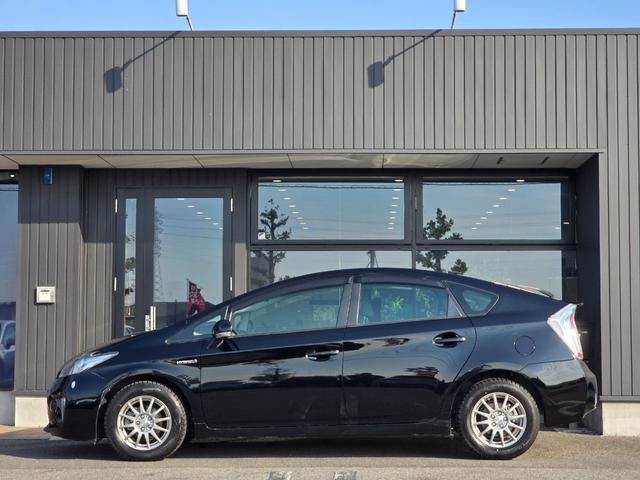 プリウス Ｓ　後期モデル／禁煙車／全国対応第三者機関保証１年付き／フロントフォグランプ／スマートキー／ＳＤナビ／地デジＴＶ／Ｂｌｕｅｔｏｏｔｈミュージック／バックカメラ／ＥＴＣ（14枚目）