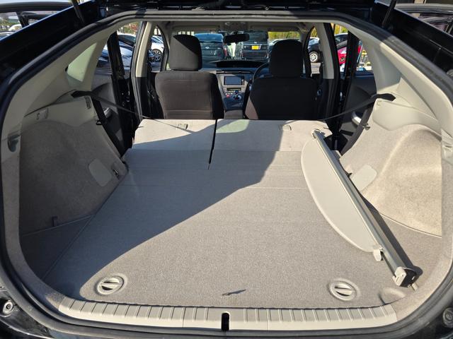 プリウス Ｓ　後期モデル／禁煙車／全国対応第三者機関保証１年付き／フロントフォグランプ／スマートキー／ＳＤナビ／地デジＴＶ／Ｂｌｕｅｔｏｏｔｈミュージック／バックカメラ／ＥＴＣ（19枚目）