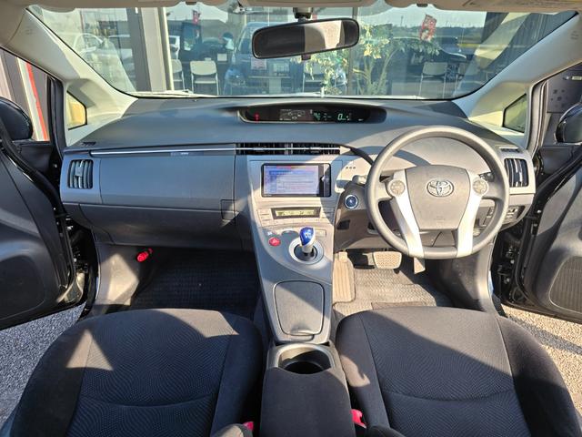 プリウス Ｓ　後期モデル／禁煙車／全国対応第三者機関保証１年付き／フロントフォグランプ／スマートキー／ＳＤナビ／地デジＴＶ／Ｂｌｕｅｔｏｏｔｈミュージック／バックカメラ／ＥＴＣ（37枚目）