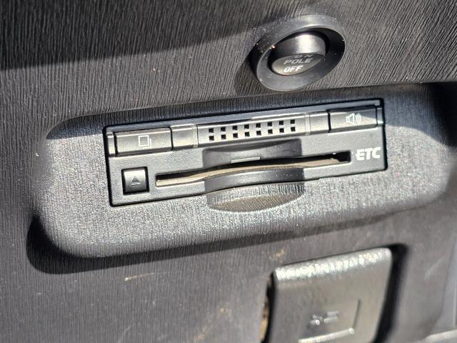 プリウス Ｓ　後期モデル／禁煙車／全国対応第三者機関保証１年付き／フロントフォグランプ／スマートキー／ＳＤナビ／地デジＴＶ／Ｂｌｕｅｔｏｏｔｈミュージック／バックカメラ／ＥＴＣ（47枚目）