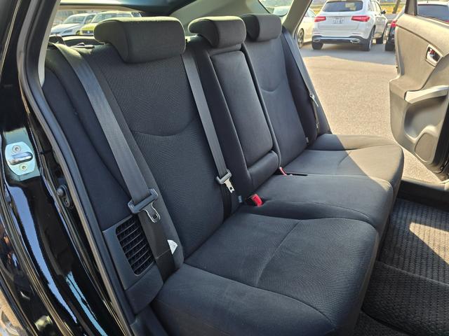 プリウス Ｓ　後期モデル／禁煙車／全国対応第三者機関保証１年付き／フロントフォグランプ／スマートキー／ＳＤナビ／地デジＴＶ／Ｂｌｕｅｔｏｏｔｈミュージック／バックカメラ／ＥＴＣ（52枚目）