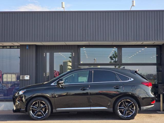 RX RX350 バージョンL 全国対応1年保証付き/スピンドルグリル/22インチアルミ/社外テールランプ/黒本革シート/シートヒーター&クーラー/フルセグTV/Bluetooth/バックカメラ/クリアランスソナー/電動トランク(26枚目)