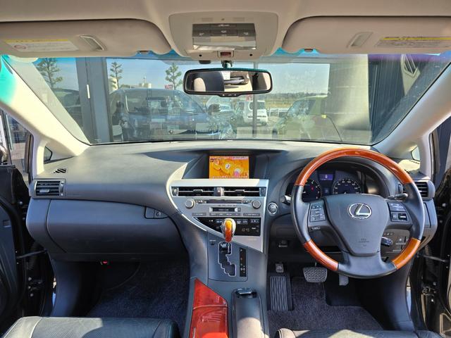 RX RX350 バージョンL 全国対応1年保証付き/スピンドルグリル/22インチアルミ/社外テールランプ/黒本革シート/シートヒーター&クーラー/フルセグTV/Bluetooth/バックカメラ/クリアランスソナー/電動トランク(42枚目)