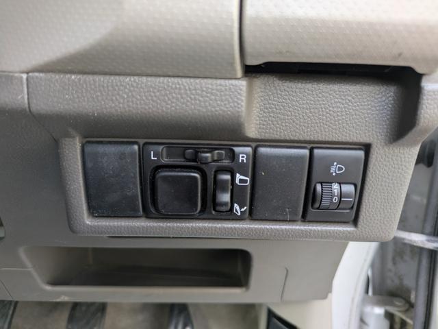 アルト GII 車検整備付 5速マニュアル キーレス 社外アルミホイール 純正CD 電動格納ミラー タイミングチェーン ヘッドライトレベライザー(20枚目)