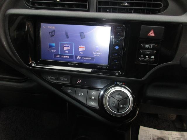 アクア G シートヒーター バックカメラ 衝突被害軽減システム ロービームLED(10枚目)