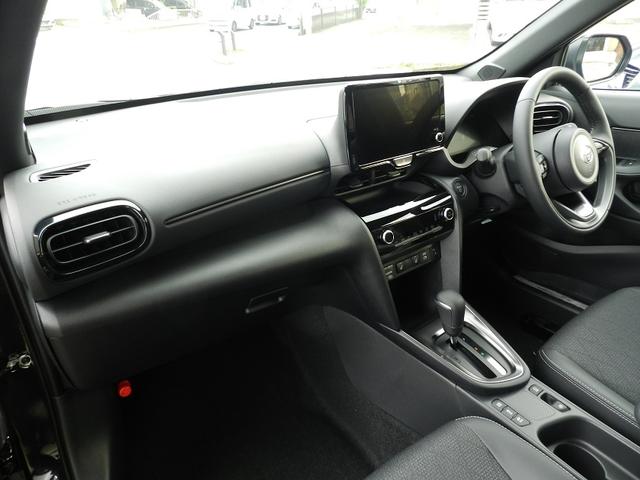 ヤリスクロス ハイブリッドZ 認定/バッテリー充電/登録済未使用車/ETC2.0/コテクティッドナビ/フルセグTV/360°カメラ/バックカメラ/ハンズフリーパワーバックドア/ブラインドスポットモニター/パーキングサポートブレーキ(22枚目)
