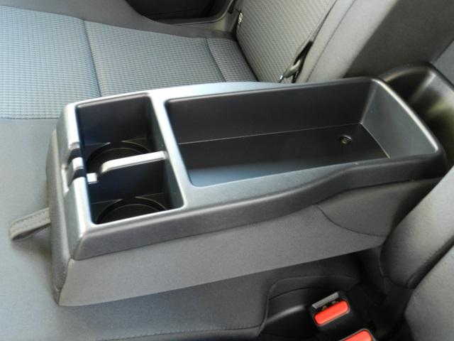 ノア ハイブリッドX tell一本でローン仮審査/低利息チャンス/8人乗り/両側パワースライドドア挟み込み防止機能付/前後方パーキングサポートブレーキ/UVカットガラス/車輌接近通報装置/登録済未使用車/Tコネクト申込(43枚目)