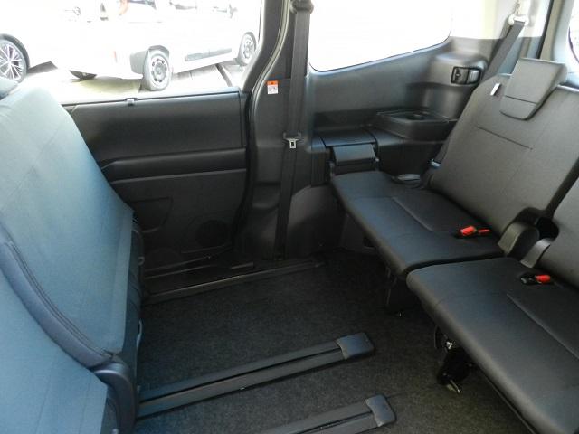 ノア ハイブリッドX tell一本でローン仮審査/低利息チャンス/8人乗り/両側パワースライドドア挟み込み防止機能付/前後方パーキングサポートブレーキ/UVカットガラス/車輌接近通報装置/登録済未使用車/Tコネクト申込(48枚目)