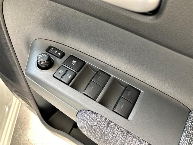 シエンタ ハイブリッドZ マイチェン後/電動パーキングブレーキ/認定/バッテリー充電/令和7年式/10.5型ナビ/TV/バックカメラ/360°カメラ/ドラレコ/7人乗り/アクセル踏み間違い防止/登録済未使用車/Tコネクト5年(37枚目)