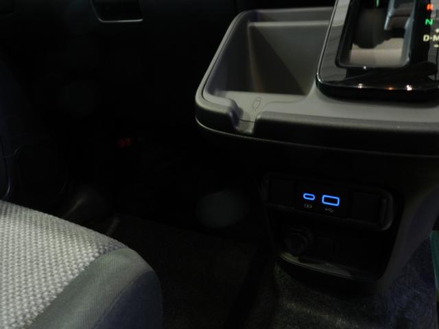 シエンタ ハイブリッドＧ　マイチェン後／電動パーキングブレーキ／認定／バッテリー充電／令和７年式／１０．５型ナビ／ＴＶ／バックカメラ／３６０°カメラ／ドラレコ／７人乗り／アクセル踏み間違い防止／登録済未使用車／Ｔコネクト５年（37枚目）