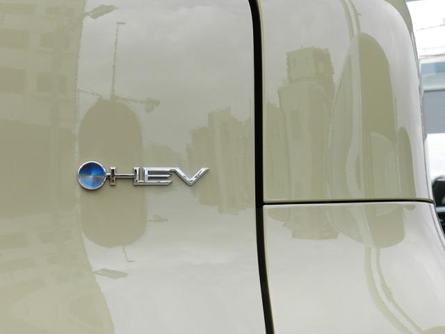 シエンタ ハイブリッドＺ　マイナーチェンジ後／１０．５型ナビ／フルセグＴＶ／バックカメラ／ドラレコ／ＥＴＣ／３６０°カメラ／両側パワースライドドア／駐車時自動ストップ／低速アダプティブクルーズコントロール／アクセル踏み間違い（12枚目）