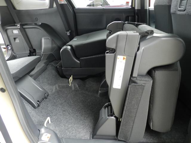 シエンタ ハイブリッドＺ　マイナーチェンジ後／１０．５型ナビ／フルセグＴＶ／バックカメラ／ドラレコ／ＥＴＣ／３６０°カメラ／両側パワースライドドア／駐車時自動ストップ／低速アダプティブクルーズコントロール／アクセル踏み間違い（46枚目）