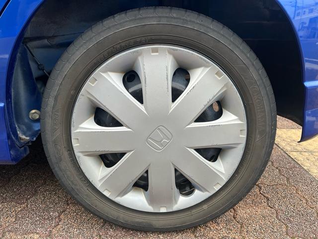 ライフ 　純正オーディオ　ＣＤ　ポータブルナビ　ドラレコ　スマートキー　バックカメラ　ベンチシート　取扱説明書（13枚目）