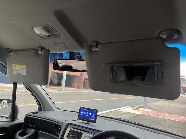 ライフ 　純正オーディオ　ＣＤ　ポータブルナビ　ドラレコ　スマートキー　バックカメラ　ベンチシート　取扱説明書（31枚目）