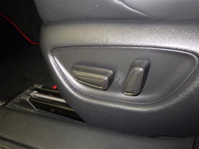 クラウンハイブリッド ＲＳ　リミテッド　衝突被害軽減システム　メモリーナビ　フルセグ　バックカメラ　ＥＴＣ　ＣＤ　ミュージックプレイヤー接続可　ＤＶＤ再生　電動シート　オートクルーズコントロール　ＬＥＤヘッドランプ　スマートキー　キーレス（32枚目）