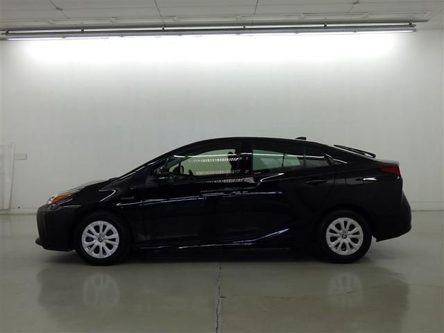 プリウス Ｓ　衝突被害軽減システム　メモリーナビ　ワンセグ　バックカメラ　ＥＴＣ　ＣＤ　ミュージックプレイヤー接続可　オートクルーズコントロール　ＬＥＤヘッドランプ　スマートキー　キーレス　ハイブリッド（4枚目）